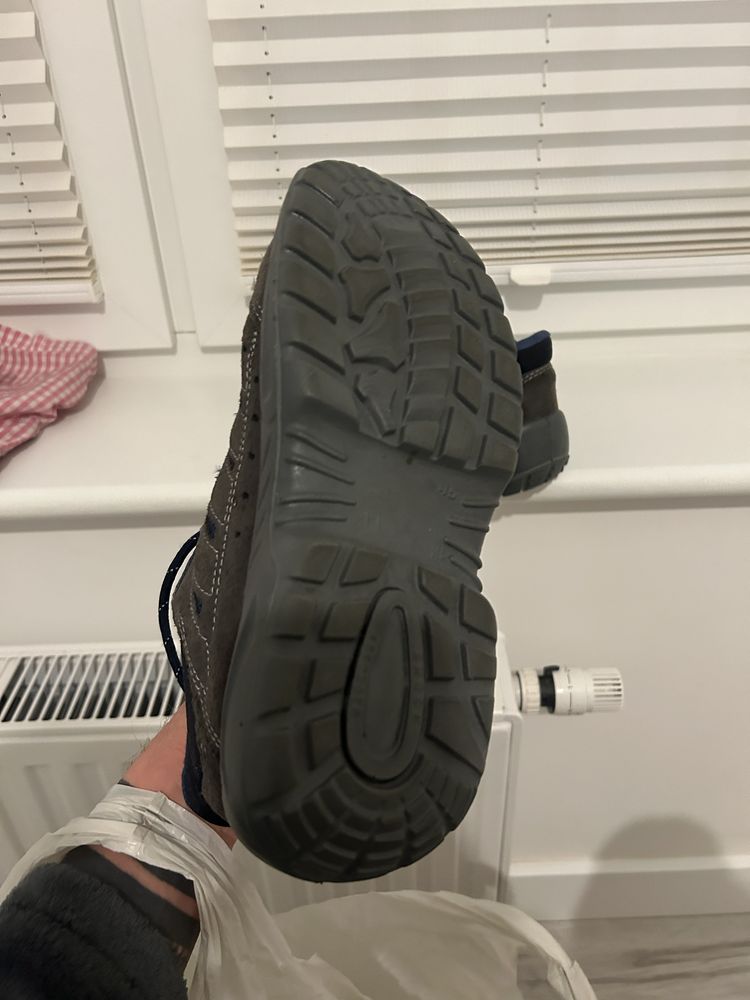 Buty bhp z blachą robocze rozmiar 45