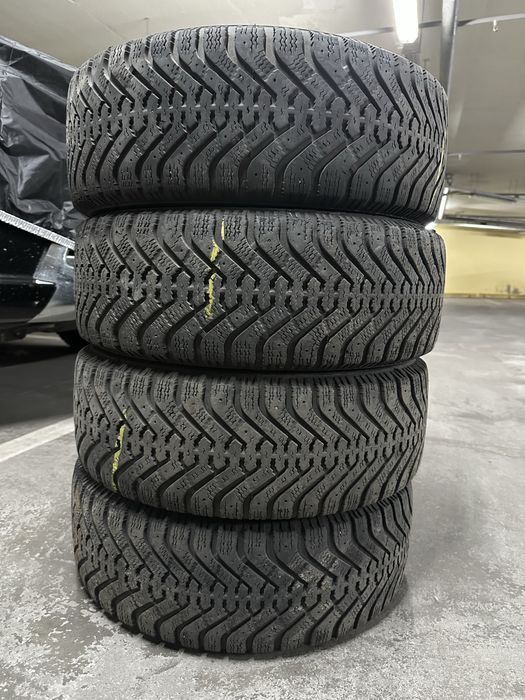 195/55 R15 GoodYear зимові 11.10.2025