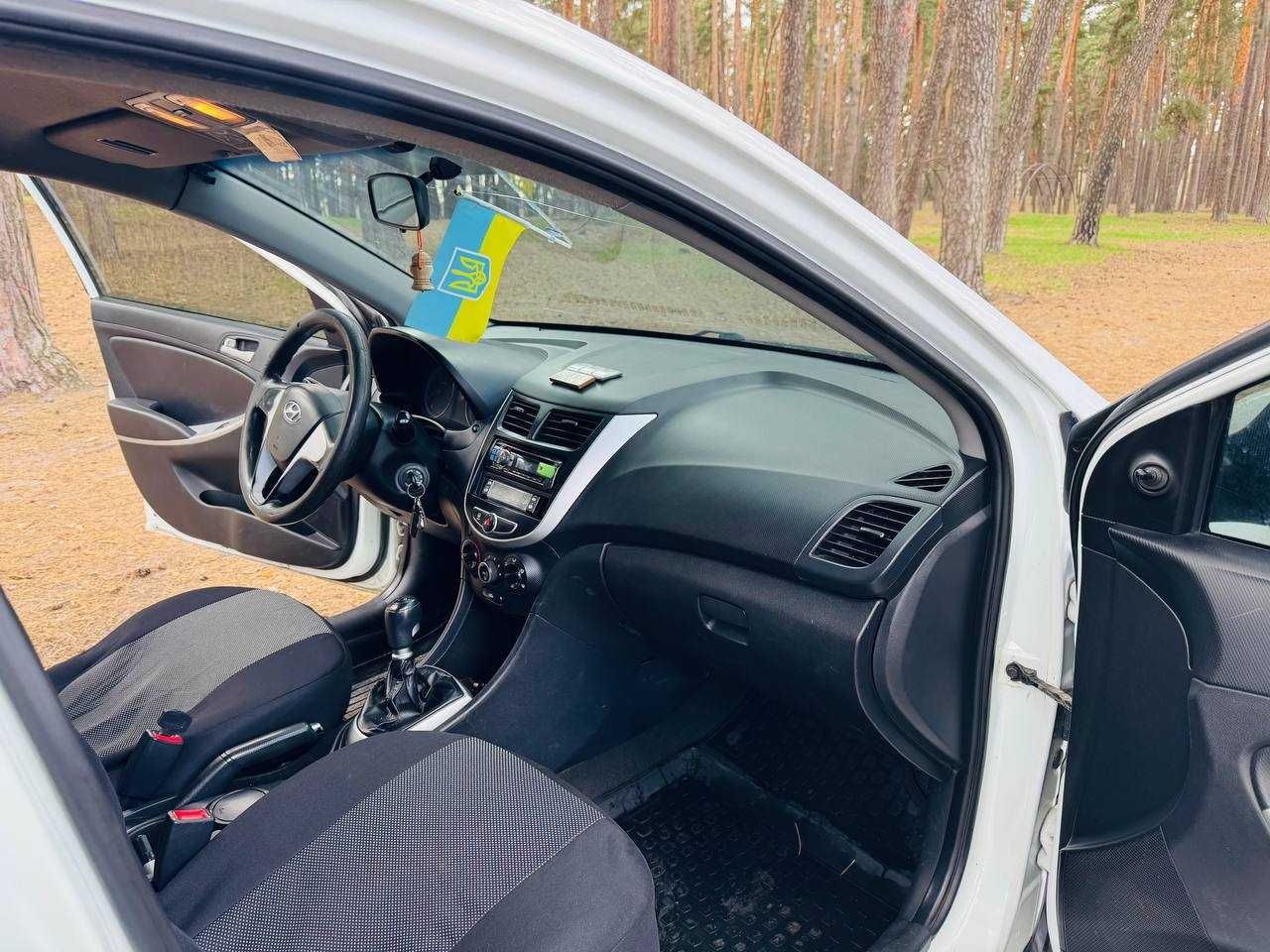 Продам Hyundai Accent 2011