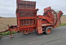 Картопляний комбайн grimme 700