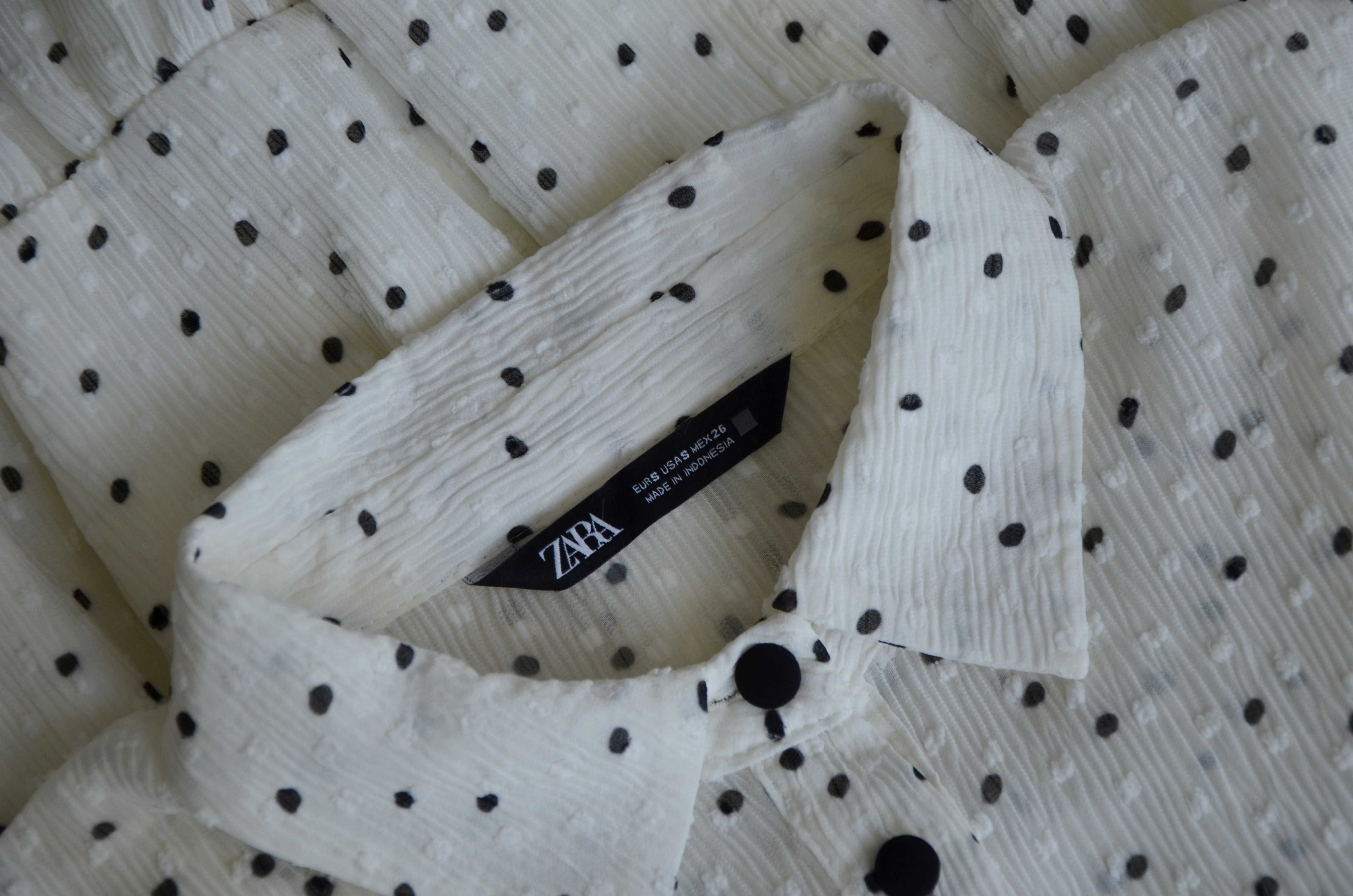 Zara kremowa sukienka kropki groszki dot dots guziki buttons 36 S