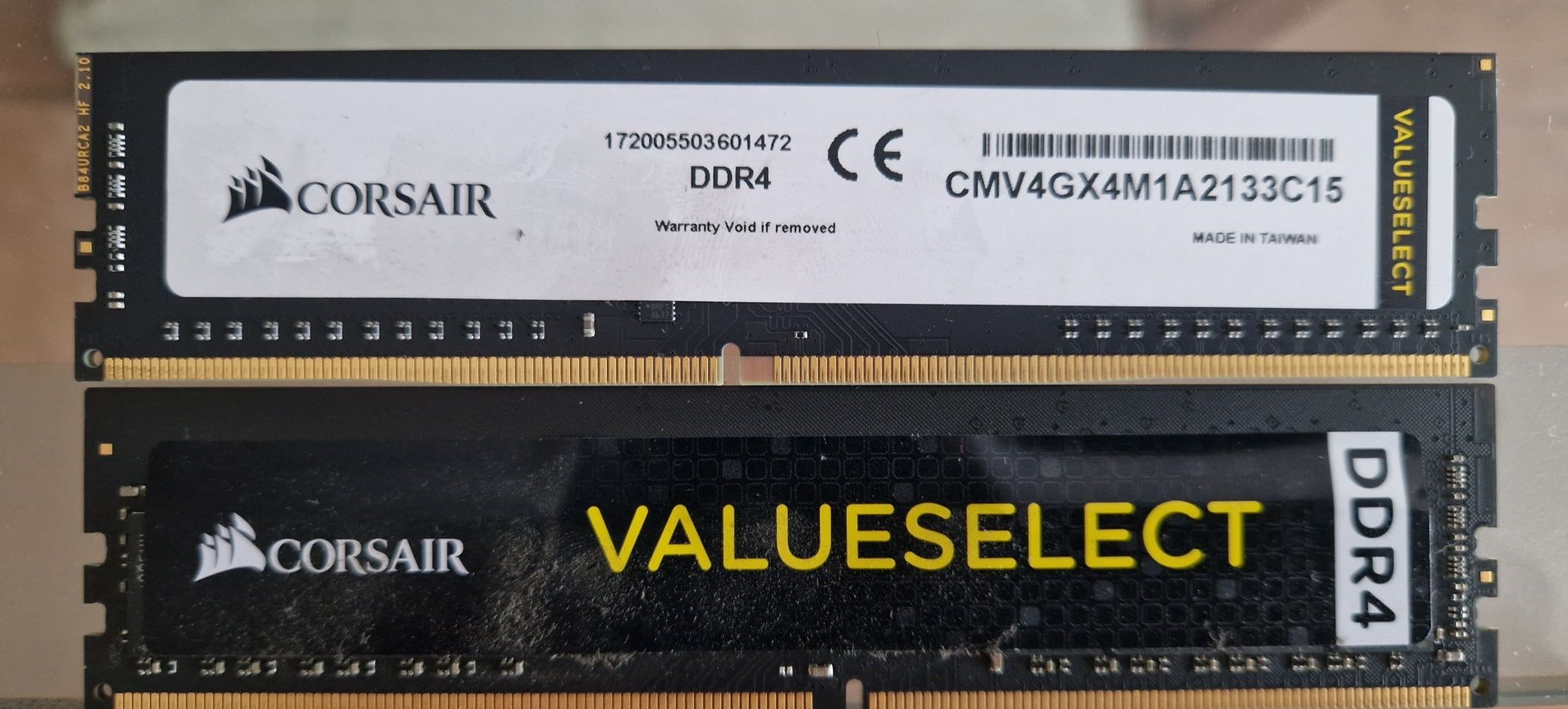 Memória Ram 8gb + 4gb  Corsair DDR4 2133Mhz