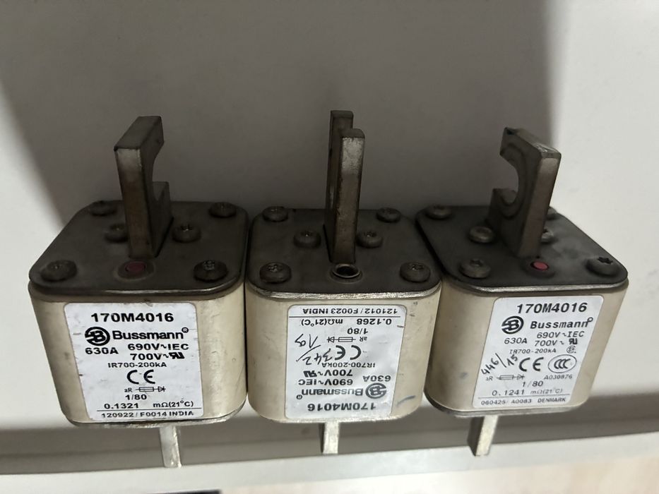 Bezpiecznik Bussmann 170M4016  630A 700V