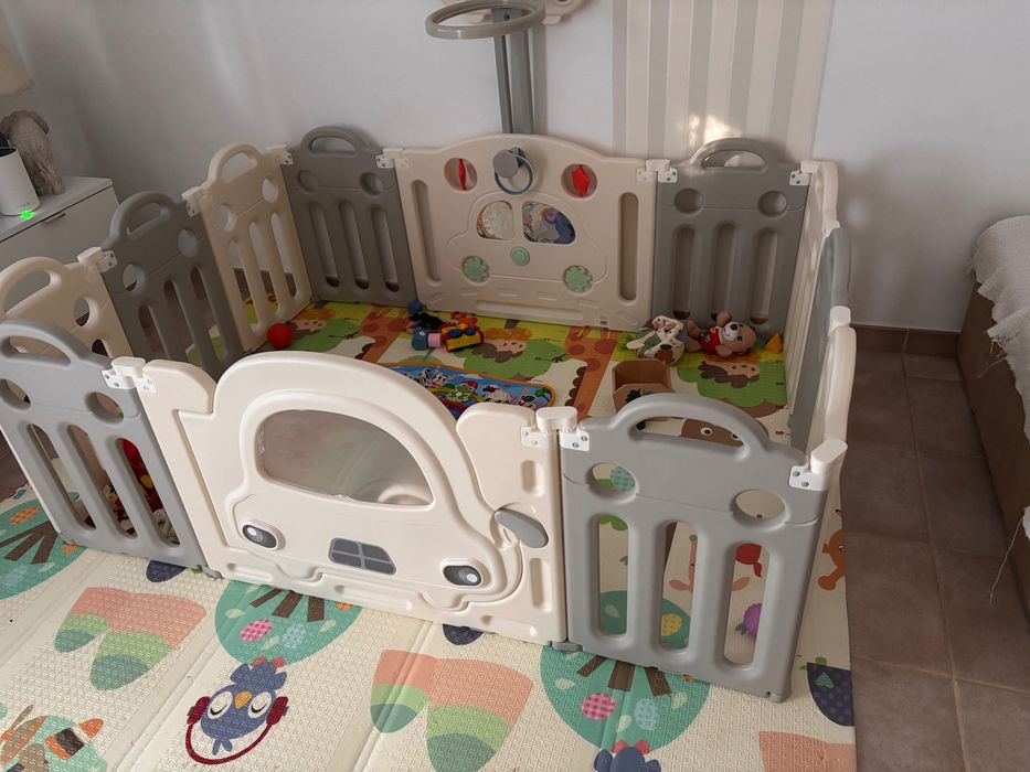 Parque infantil e centro de atividades