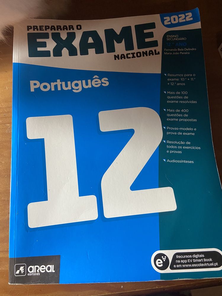 Livro Exames 12 Português
