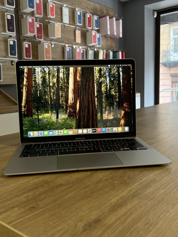MacBook Air 13” 2020 Silver M1/16GB/256GB |Батарея 93%|