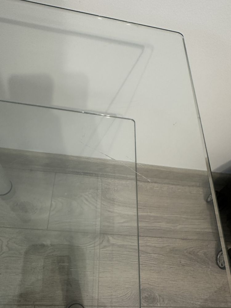 Szklany stolik pod RTV