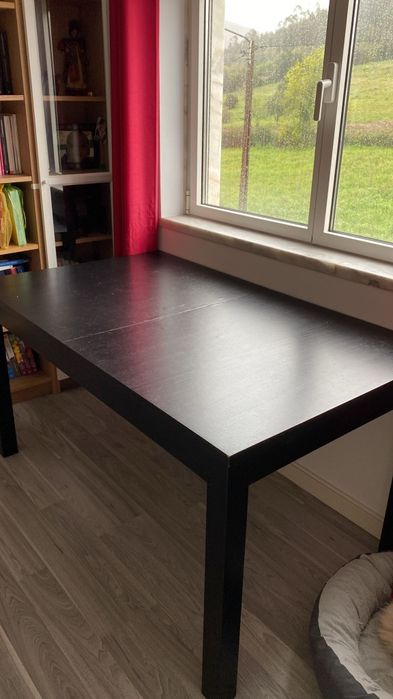 Mesa + 4 cadeiras