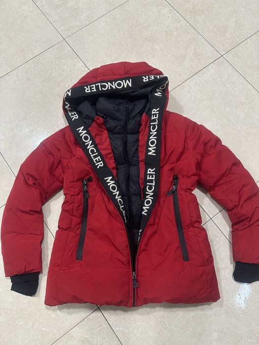 Kurtka moncler 10/11 lat stan bdb