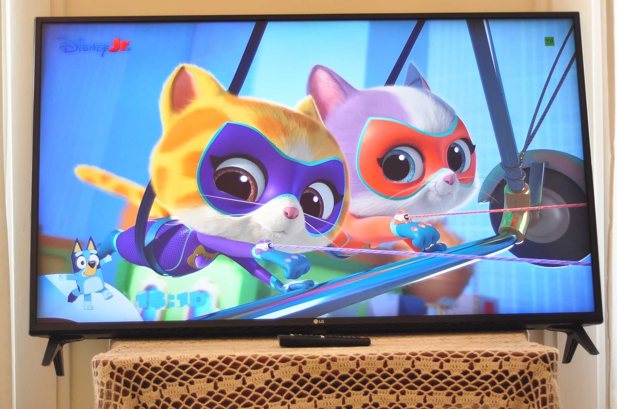 Smart Tv 4K Ultra HD WiFi LG 49 polegadas como nova