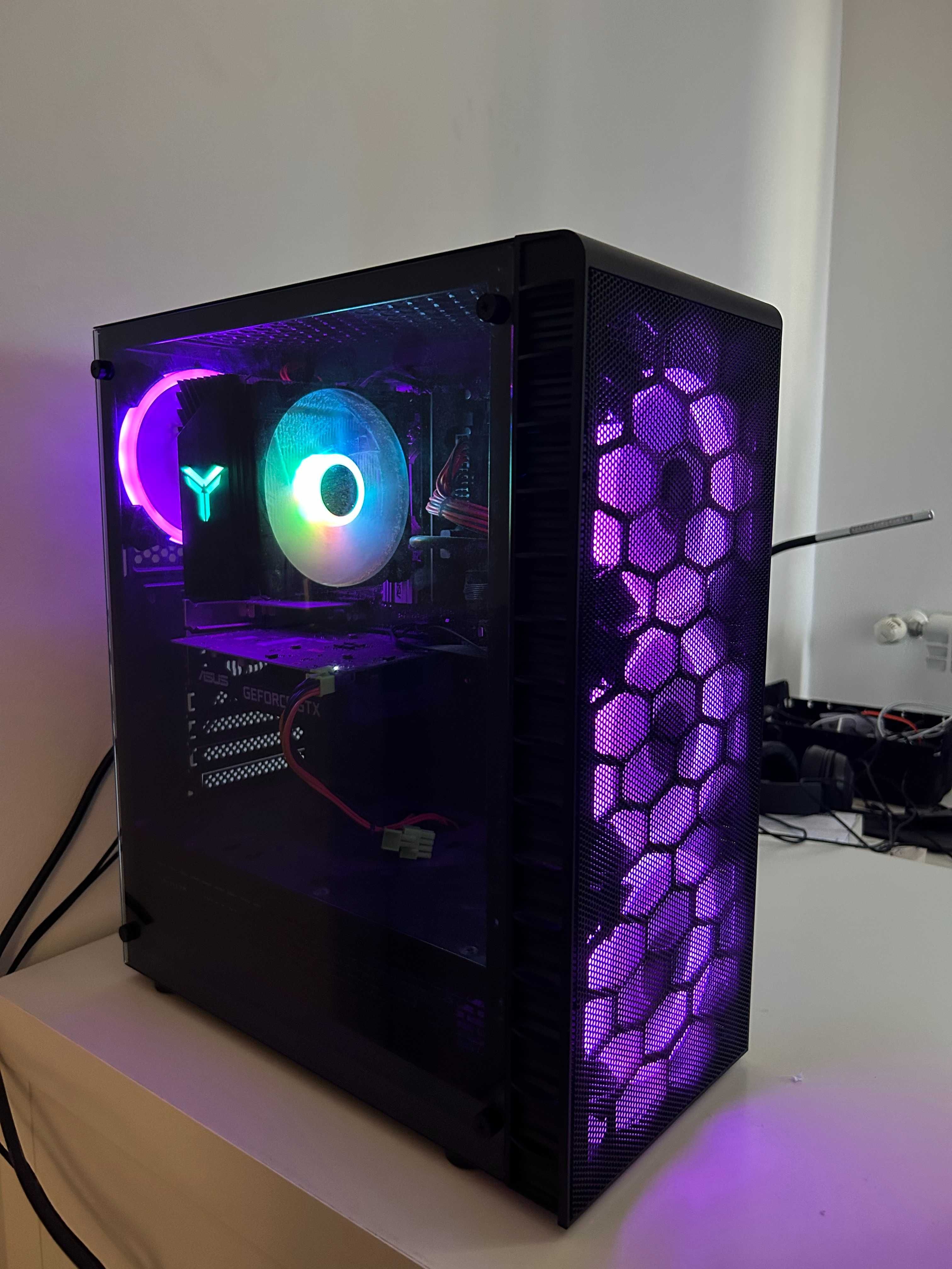 PC/Torre Gaming, praticamente novo e personalizado!