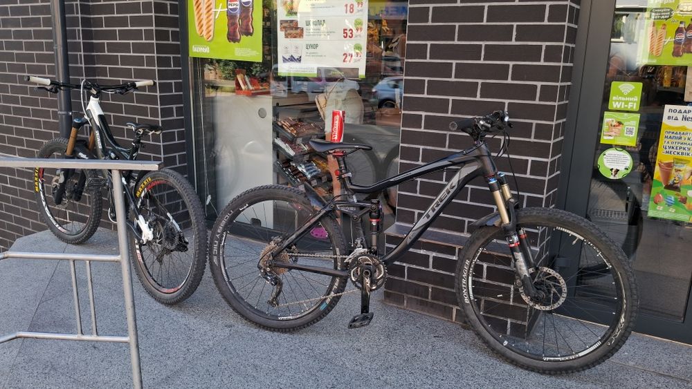 двухпідвіс Trek Fuel Ex 8 2012