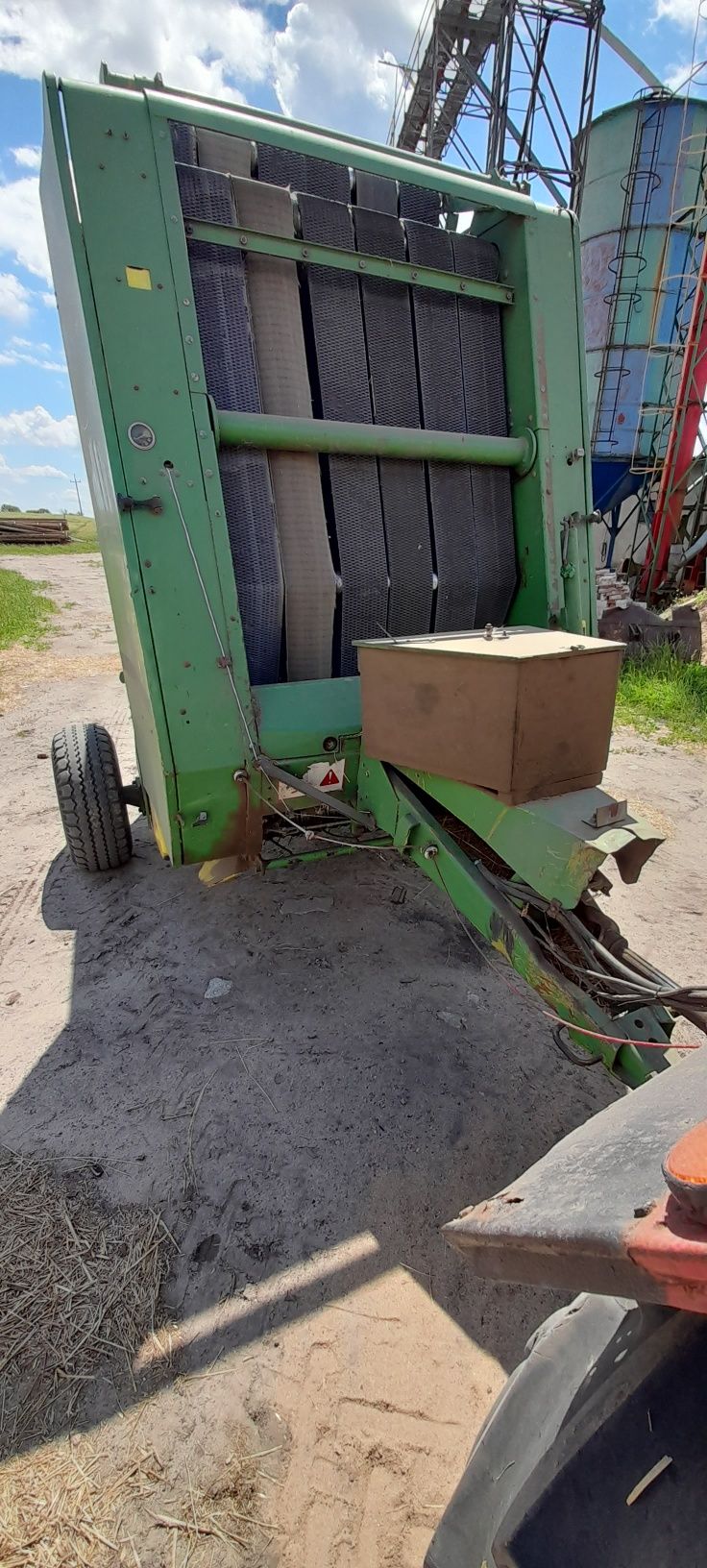 Sprzedam prase John Deer 550.