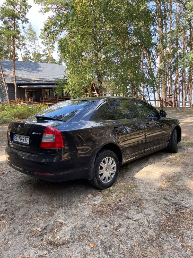 scoda octavia a5 1.6 mpi 127т