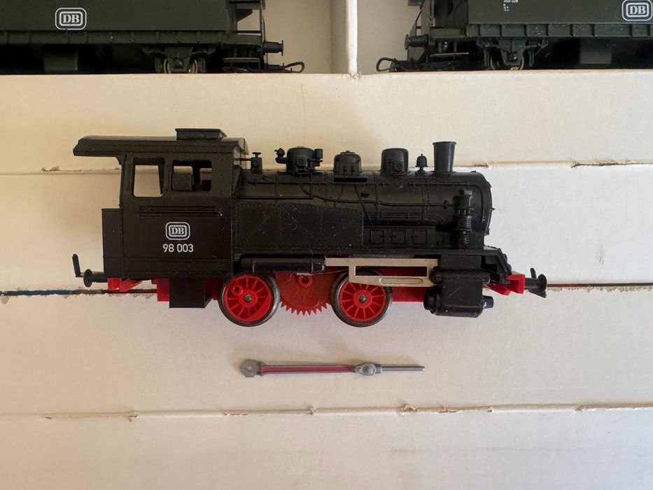 kolejka elektryczna PIKO - HO 1:87