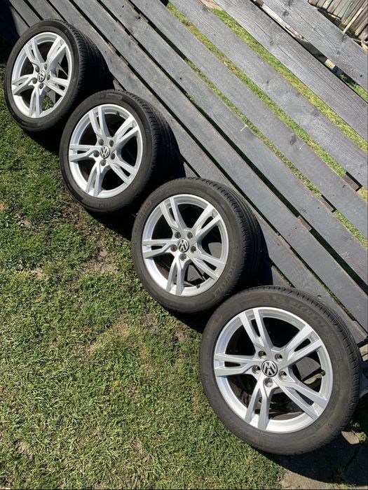 Komplet oryginalnych felg aluminiowych AUDI s line R17