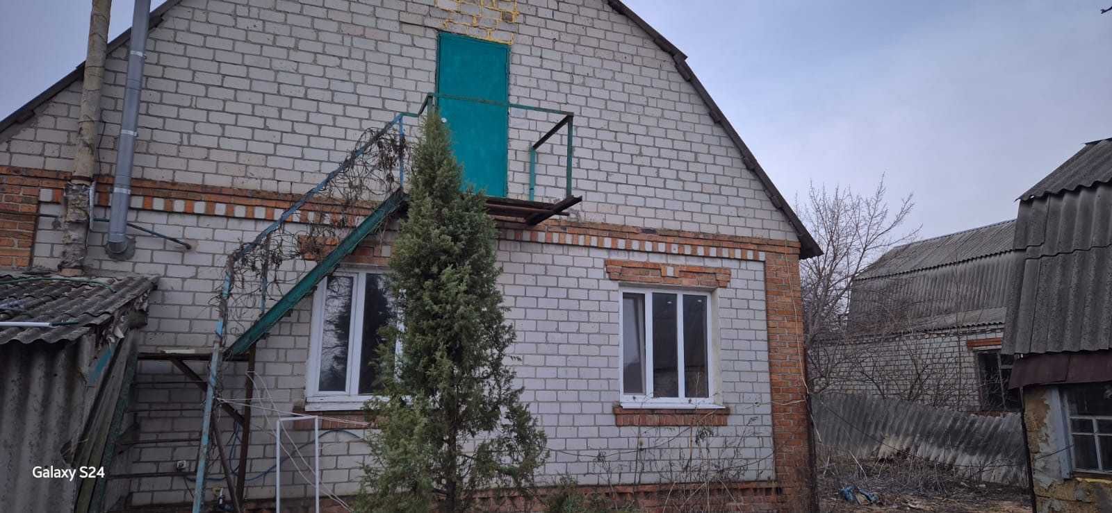 Продаж будинку с.Станичне. Е-Відновлення