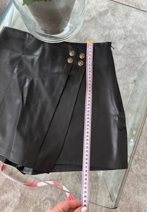Спідниці шорти Zara М