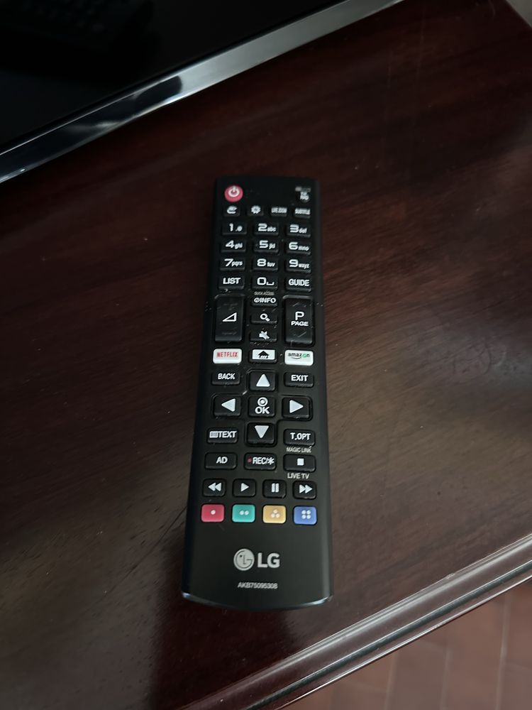 Televisão LG 43LJ594V
