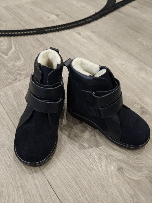 Дитячі замшеві ботінки зимове взуття 25 розмір