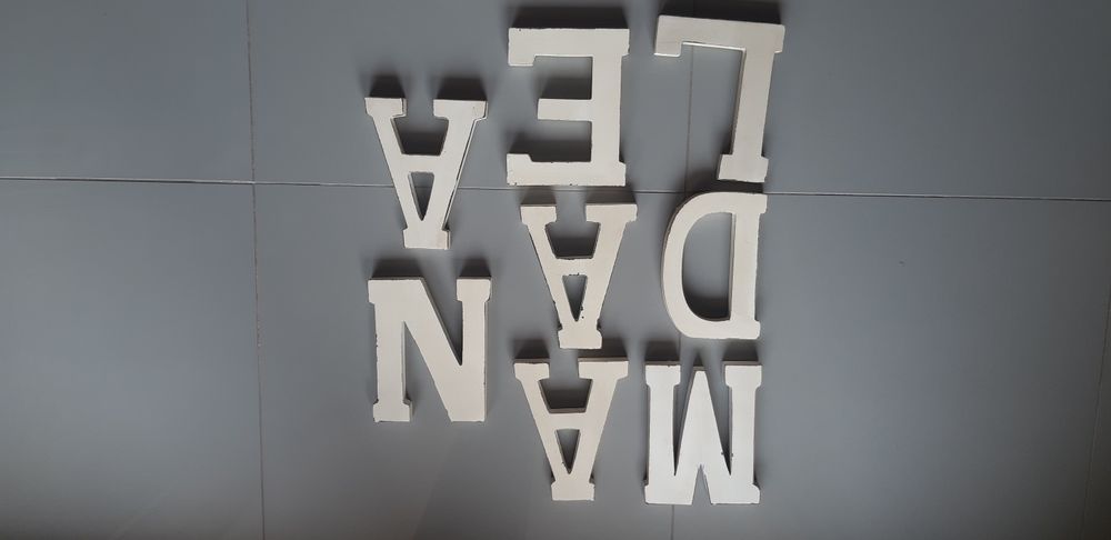 Letras em madeira da Arboretto