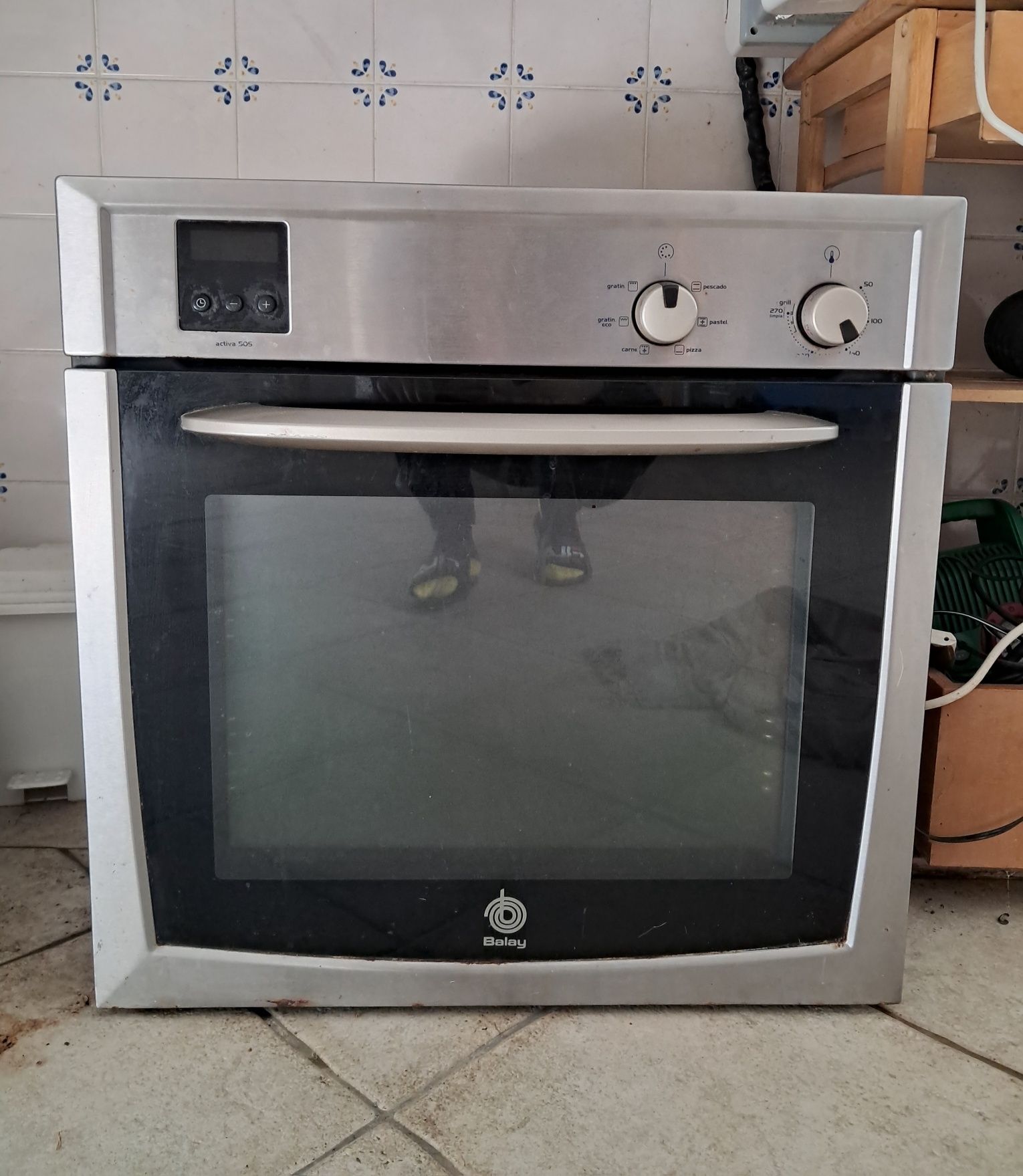 Fogão eléctrico a funcionar