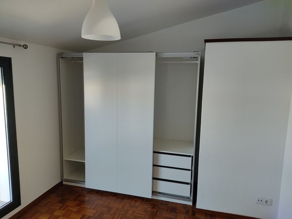 Aluga-se apartamento T2