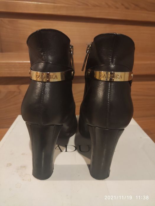 Botki Badura skórzane czarne 38 na obcasie