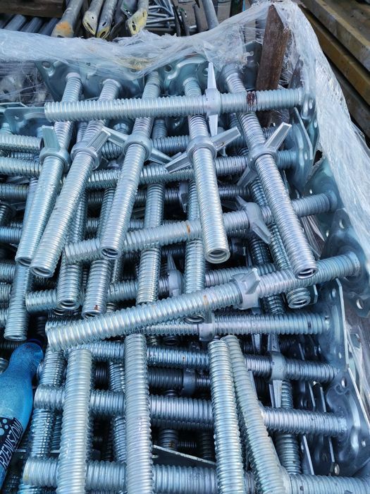 Rusztowanie systemowe pletak  235m2                      36x6,5