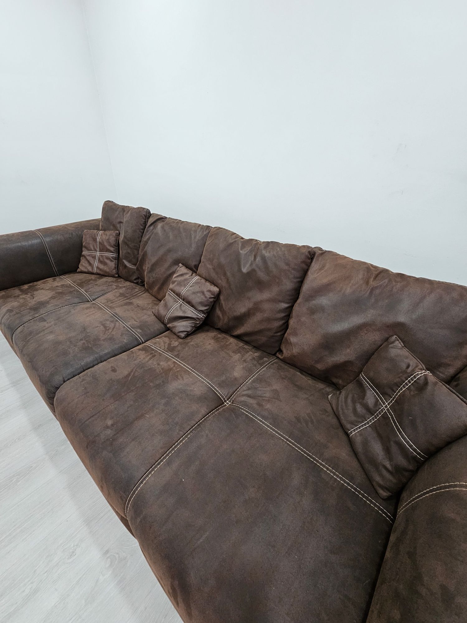 Sofá 4 lugares xl (pele)