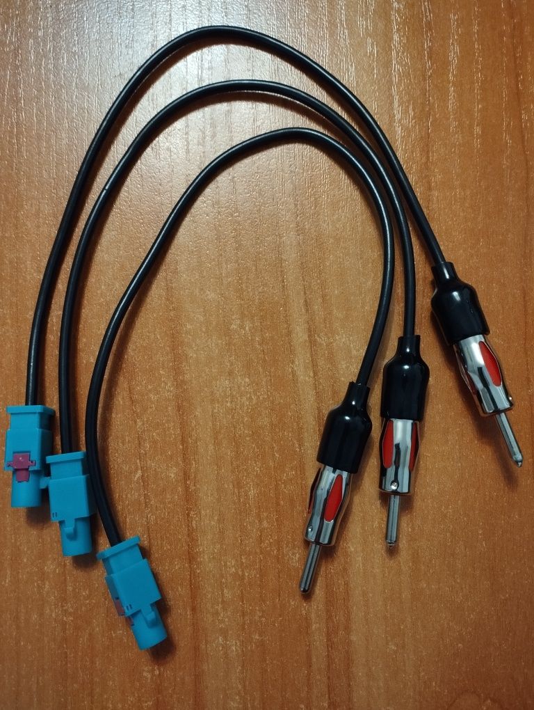 Антенный переходник,  антенный кабель Fakra-Z, штекер к DIN.
Антенный