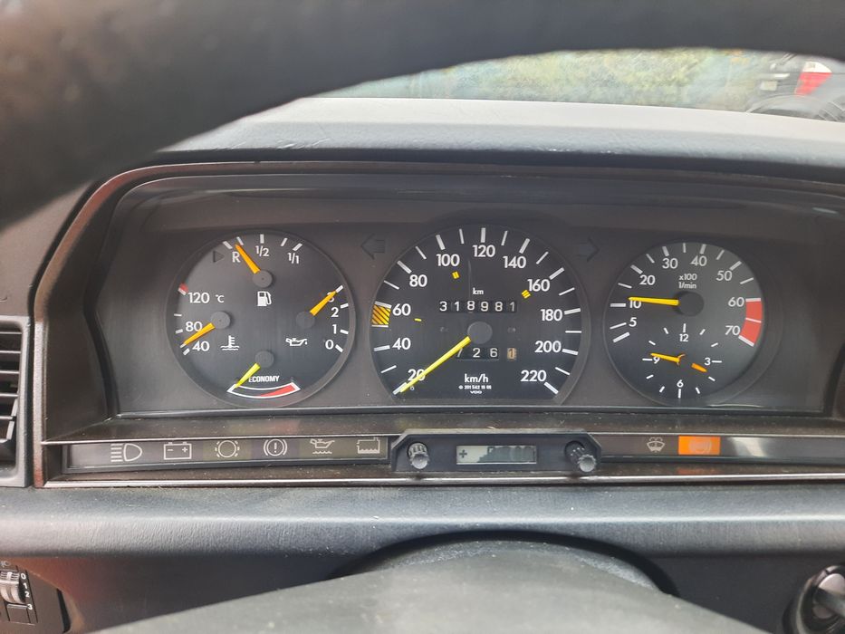 Mercedes  W201 190E 2.0 1988 Zabytek
