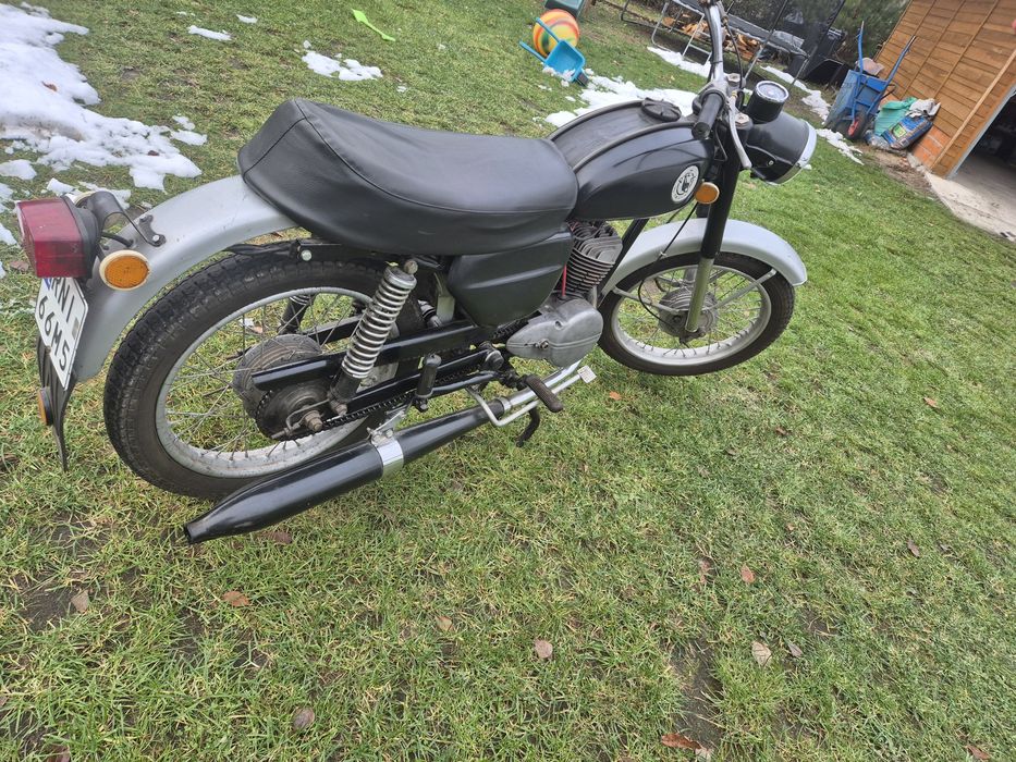 Wsk 125 . 1976r  papiery biała tablica 3953km