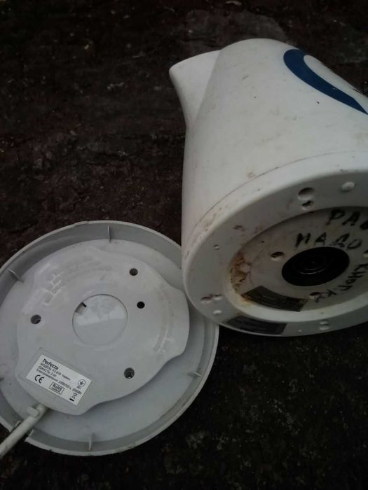 Электрические чайники, 2 шт. Для использования и в ремонт