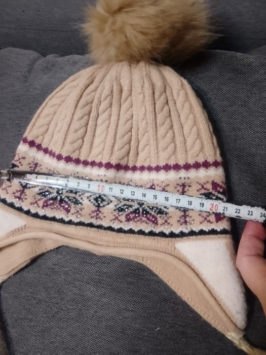 Шапка для дівчинки з вушками