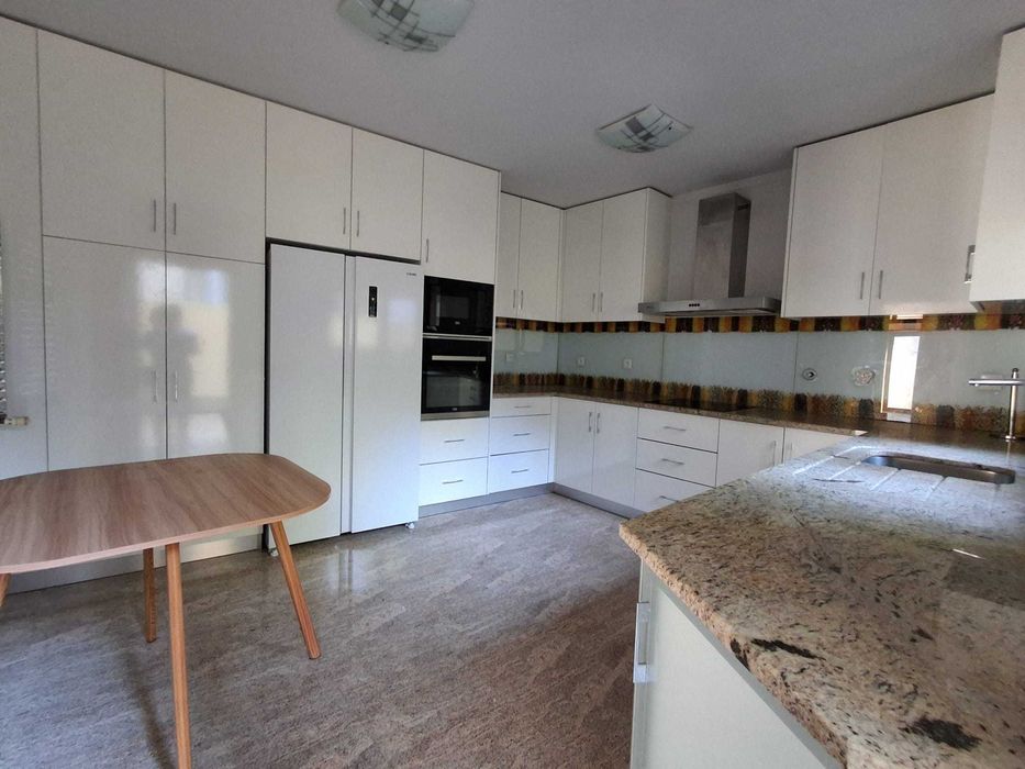 Moradia V3 para arrendamento