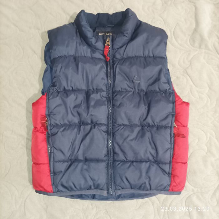 Продам жилетку дитячу