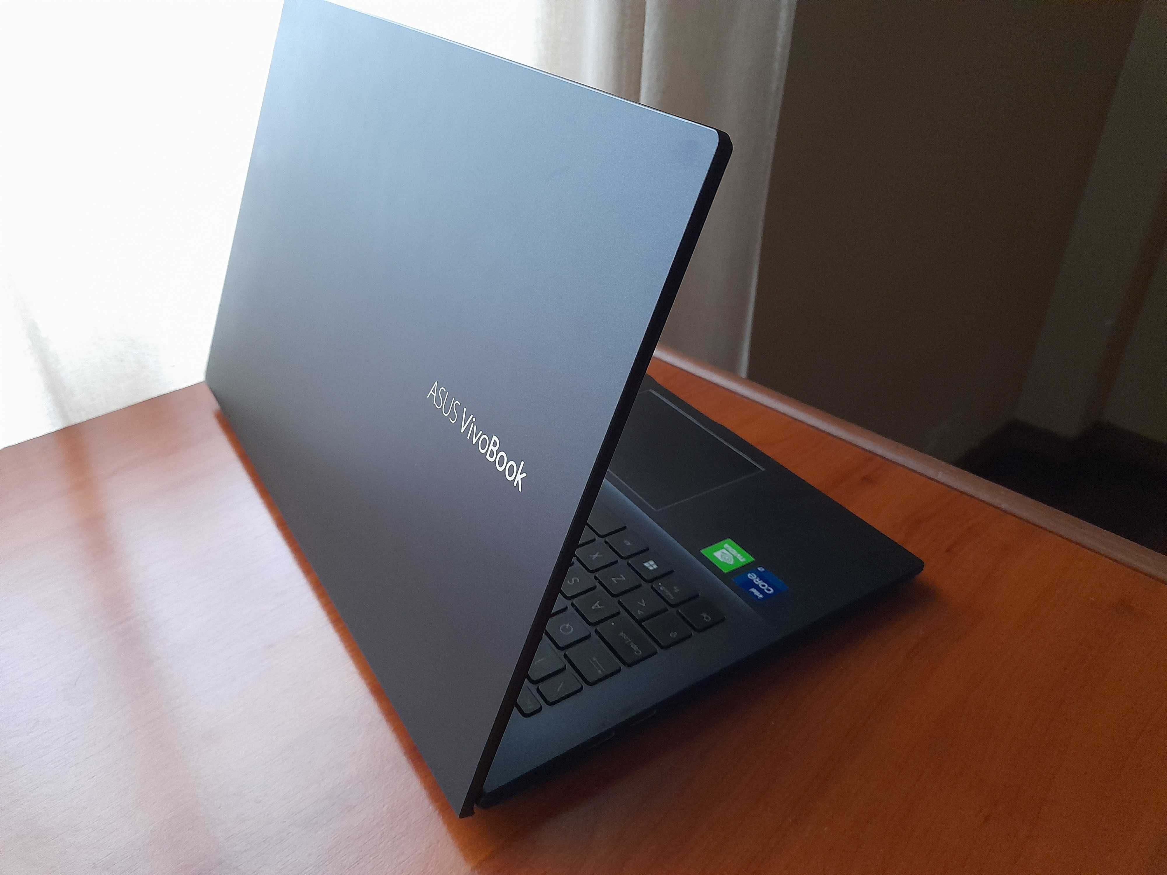 Portátil Asus VivoBook 15 F513EP 15.6"