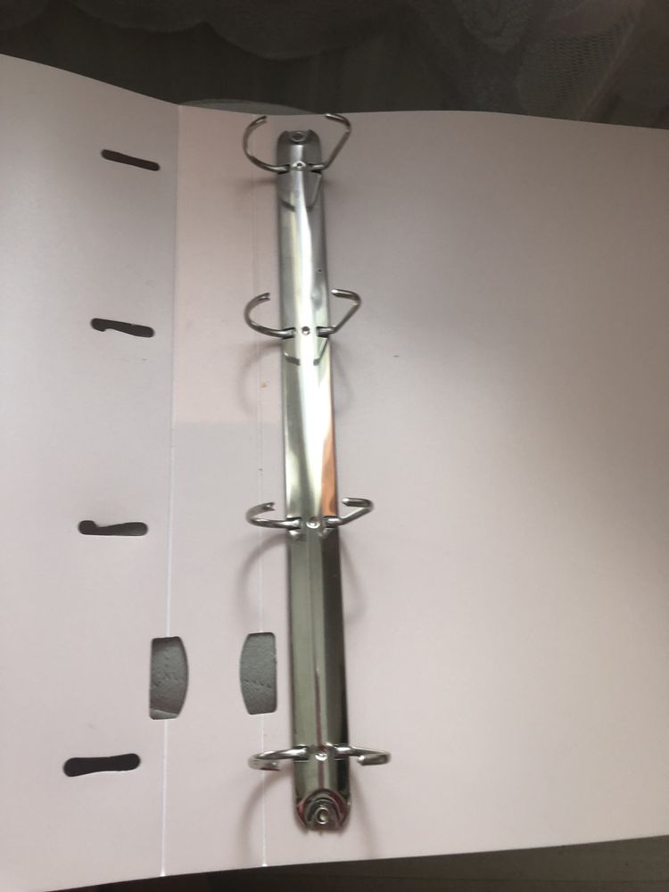 Rozowy segregator A4