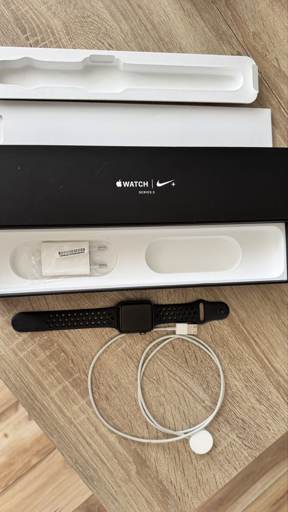 Apple watch series 3 Nike 42 mm