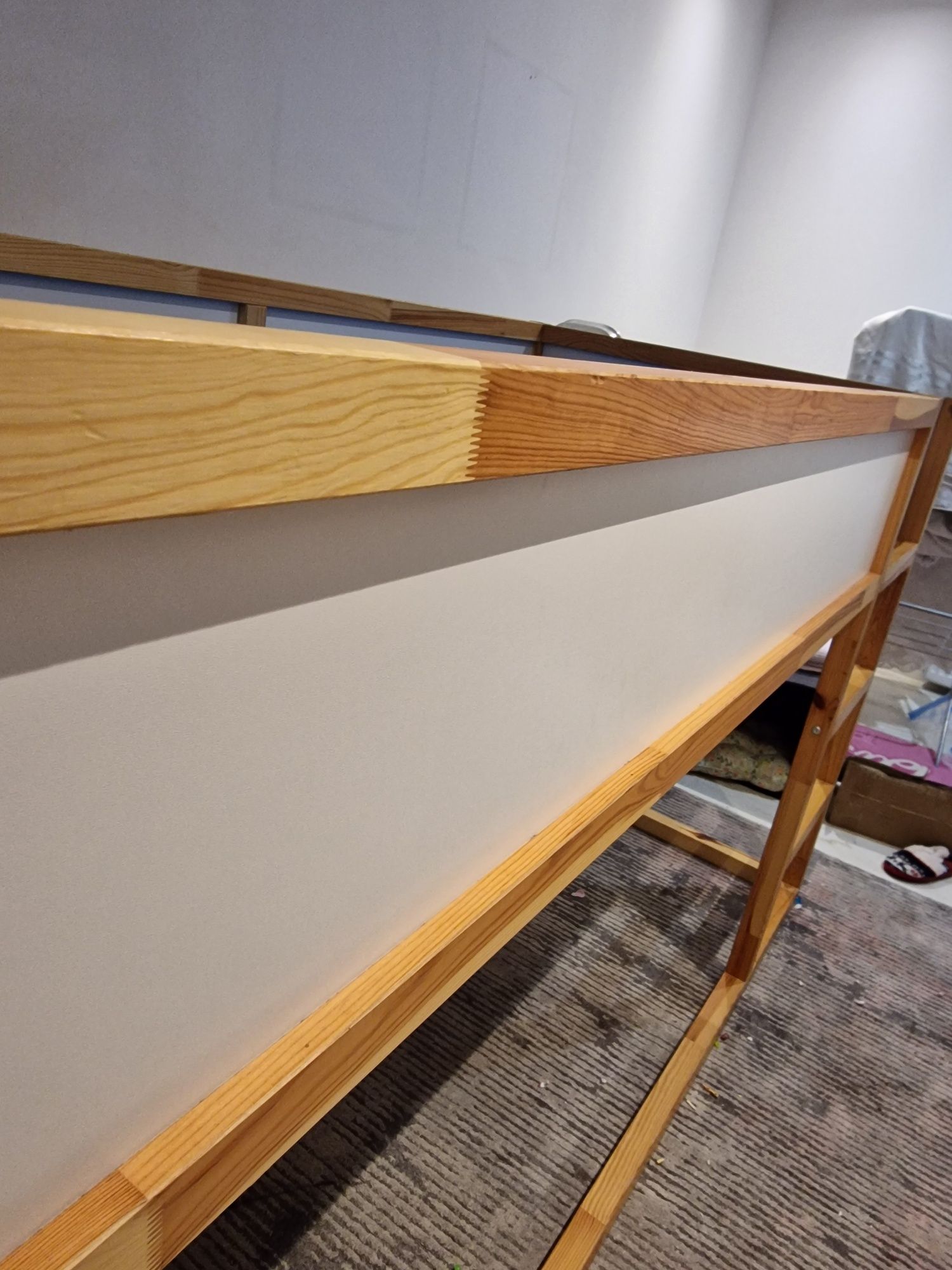 IKEA KURA – łóżko odwracane, zmienia się w łóżko pietrowe