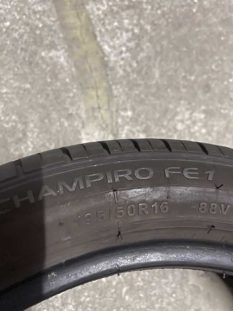 Pneus 195/50/16