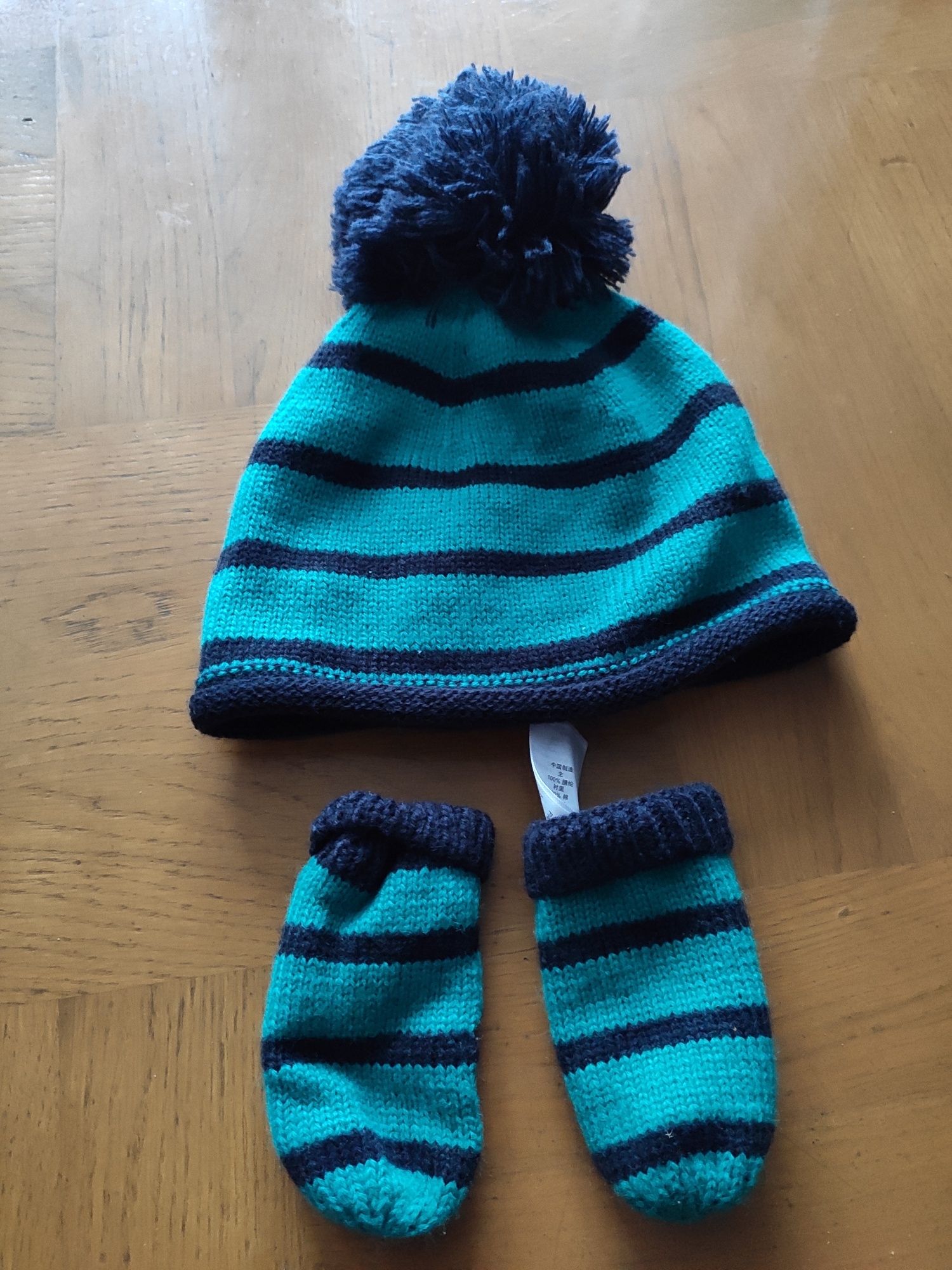 Komplet zimowy dla chłopczyka 3-6 miesięcy Next czapeczka i rękawiczki
