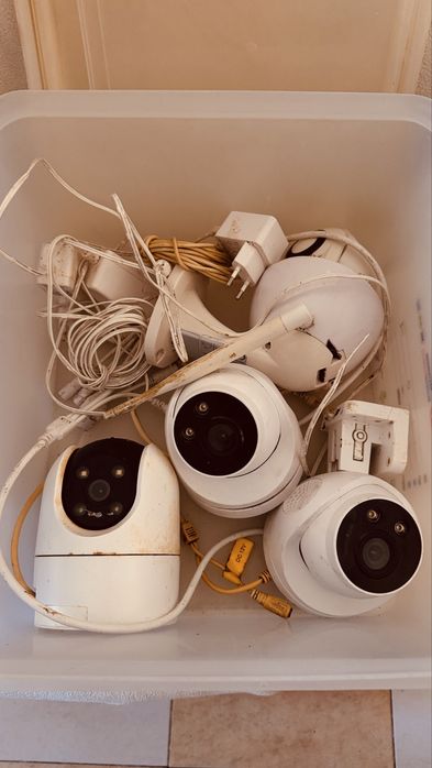 Vendo câmeras todos funciona conjunto 4