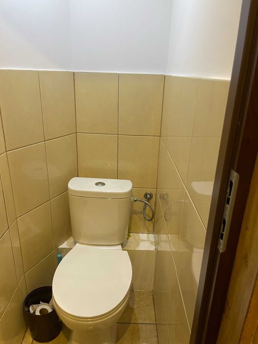 Sprzedam mieszkanie trzypokojowe.