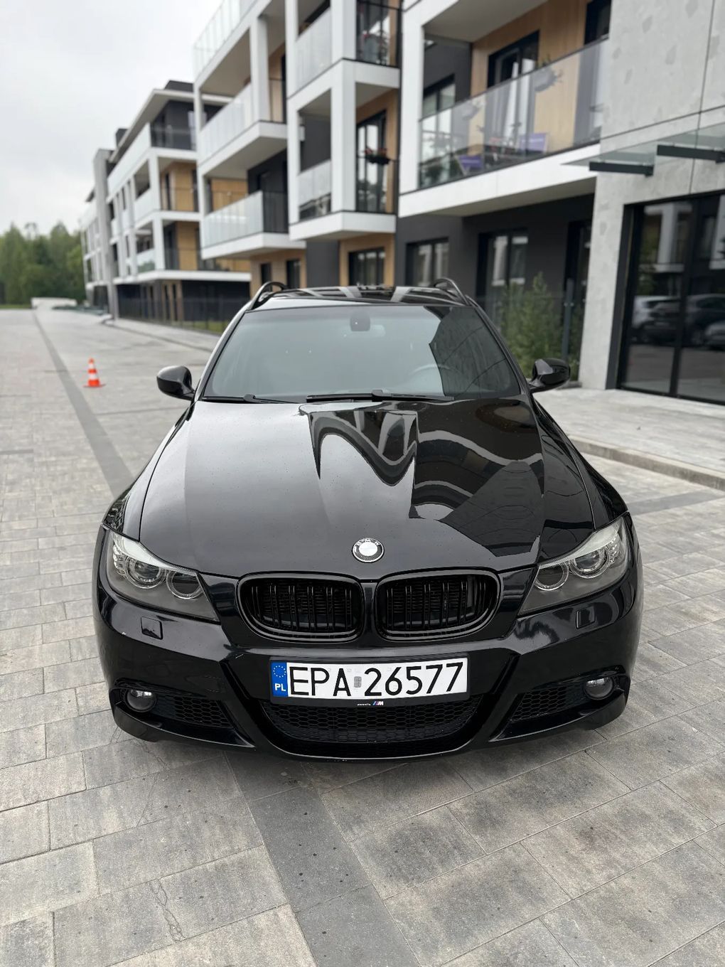 BMW Seria 3 BMW Seria 3 330D xDrive manual 350 KM Mpakiet