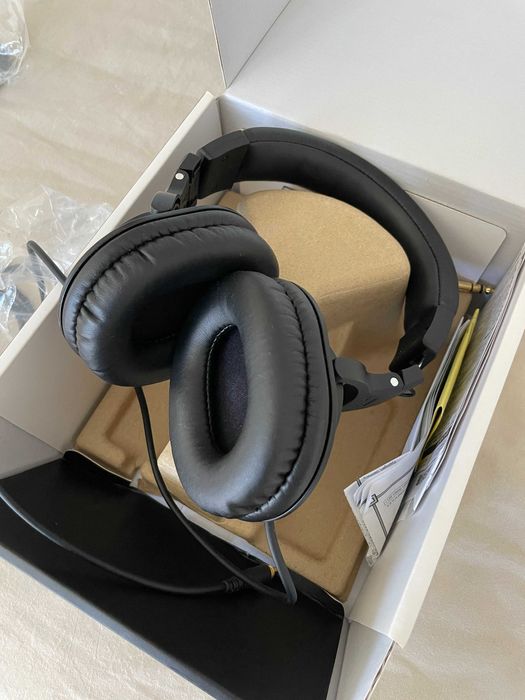 Audio-Technica ATH-M30X – Fones de Estúdio Como Novos