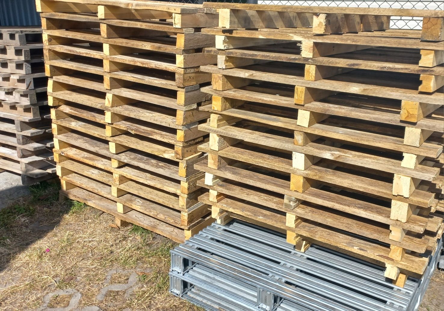 Palety budowlane drewniane transportowe 100x120 po materiałach TANIO