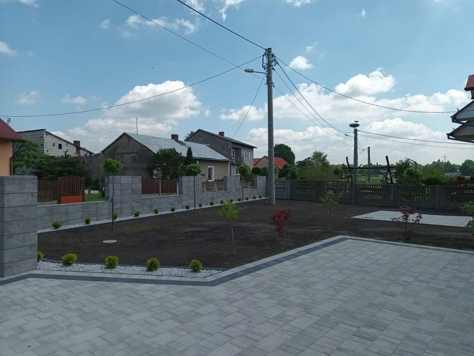 Brukarstwo, układanie kostki brukowej, budowa dróg, prace ziemne