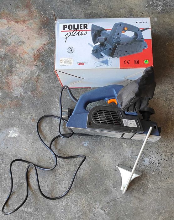 Plaina elétrica POWER PLUS POW 151 - 600W